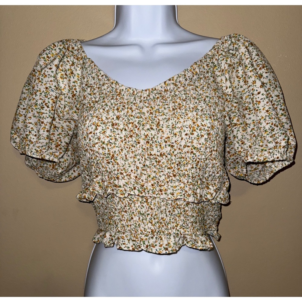 Altar'd State Ditsy Floral Smock Crop Off Shoulder Puff Sleeve Cream top L Boho